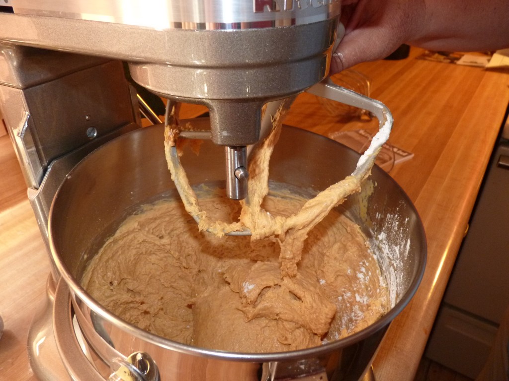 kitchenaid mixer stand change attachments